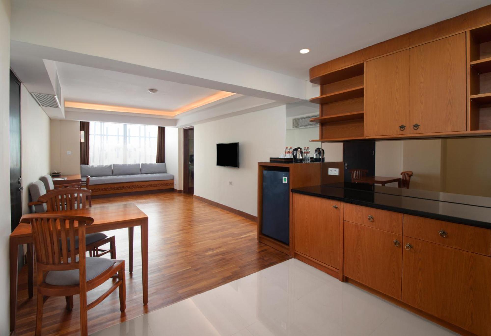 Fox Hotel Jimbaran Beach Bali Exterior foto