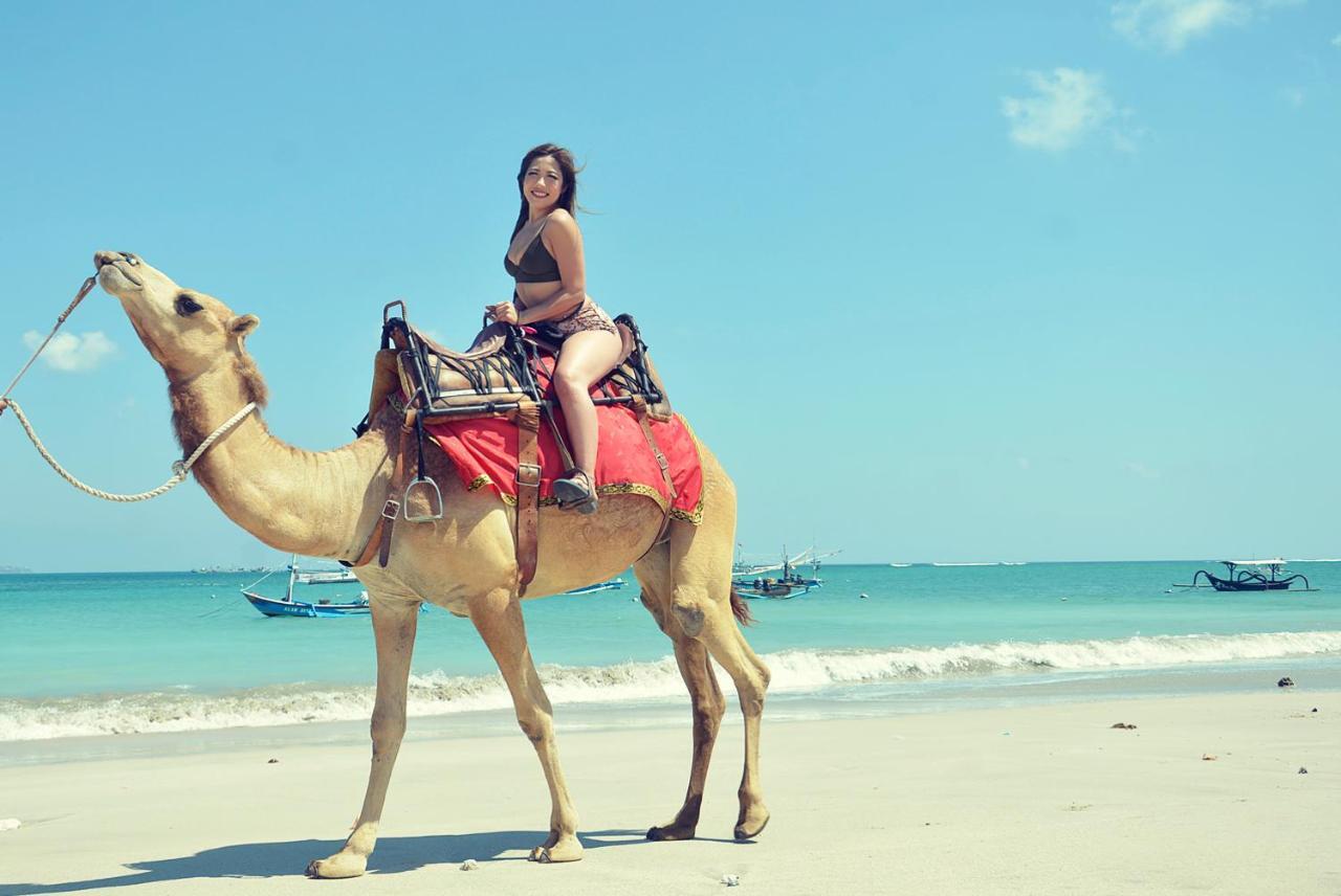 Fox Hotel Jimbaran Beach Bali Exterior foto